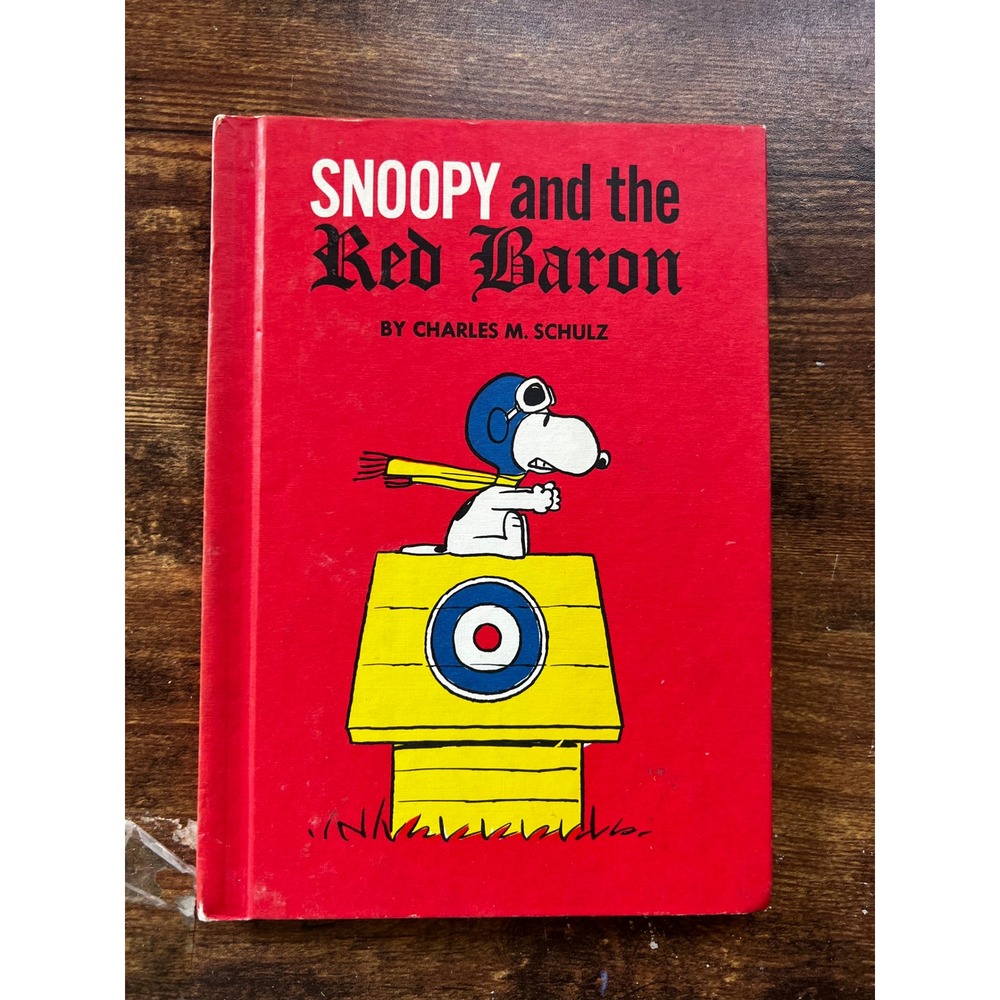 Snoopy and the Red Baron Charles M Schulz 1966 Hardcover Peanuts Weekly Reader